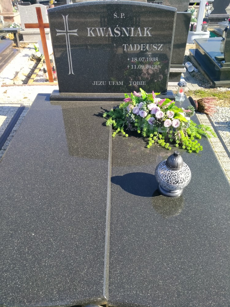 Tadeusz Kwaśniak 1938 Nysa - Grobonet - Wyszukiwarka osób pochowanych