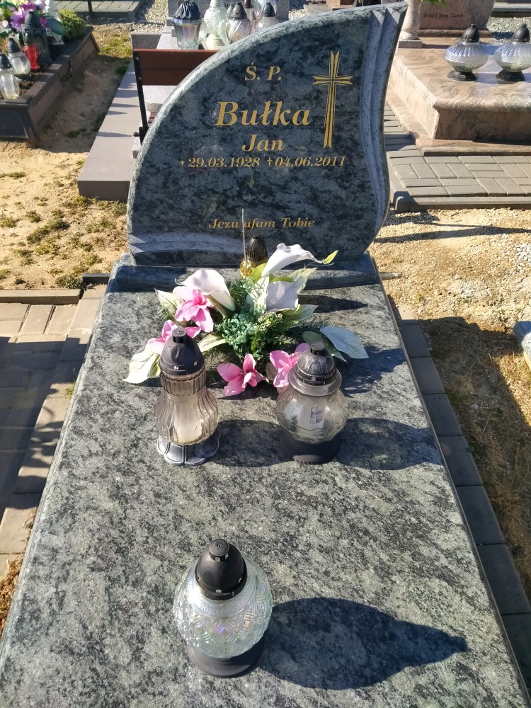Grób Jan Bułka