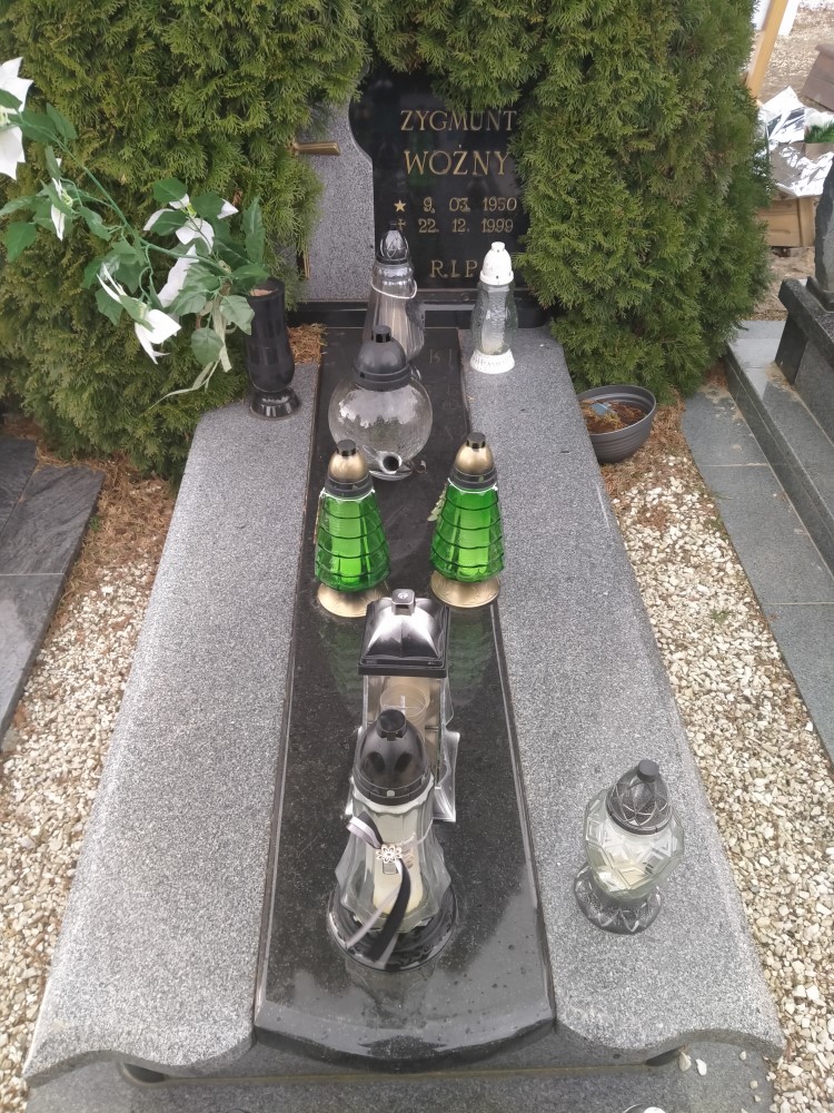 Krystyna Woźny 1950 Nysa - Grobonet - Wyszukiwarka osób pochowanych