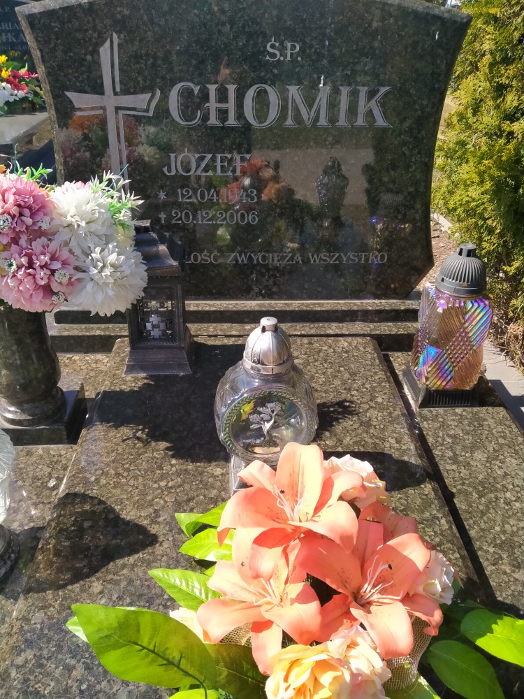 Józef Chomik 1943 Nysa - Grobonet - Wyszukiwarka osób pochowanych